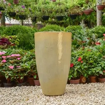 Vaso VV 01 na cor creme