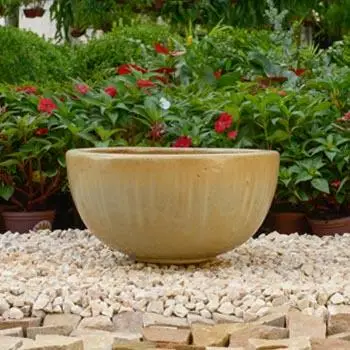 Vaso VV 03 na cor creme