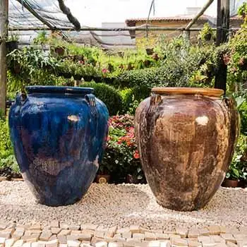 Vaso VV 18 na cor marrom