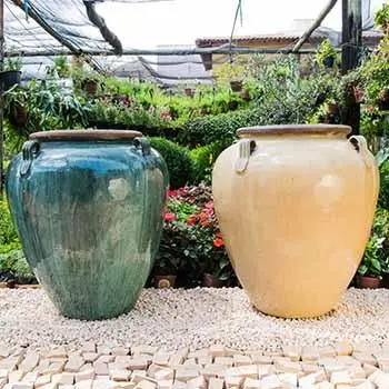 Vaso VV 18 na cor creme